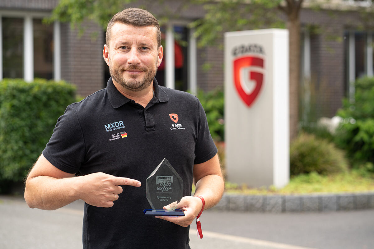 Andy Felbinger und die Auszeichnung der connect professional