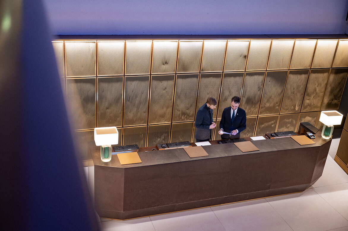 0962_SIDE_HH_employer_branding_Jan_2023-2