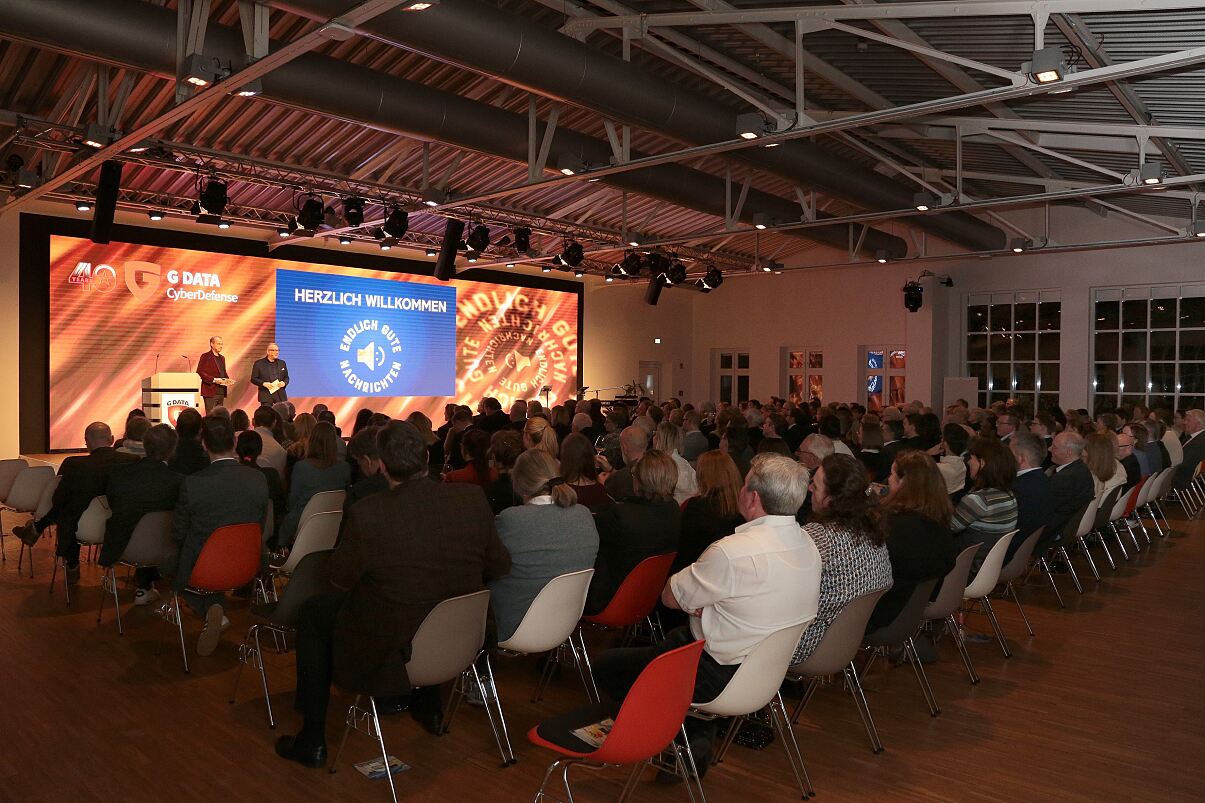 Endlich gute Nachrichten in der G DATA Eventhalle